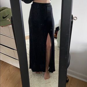 Black slit maxi skirt